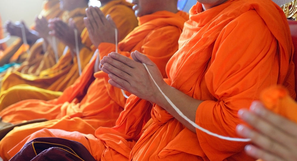媒體：柬埔寨6名僧侶因非法收集施捨在泰國被捕